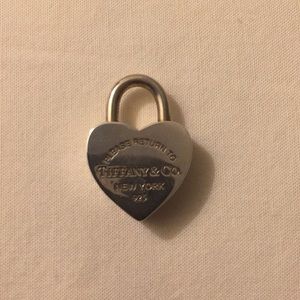Return to Tiffany Heart Lock Charm